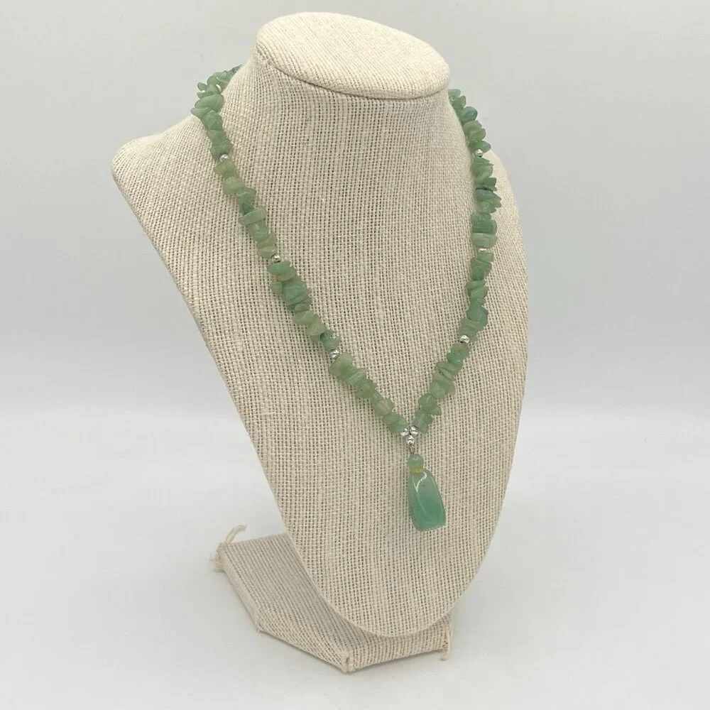 VTG 90s Green Aventurine Chip Stone Bead Necklace Pendant Boho Earth Retro